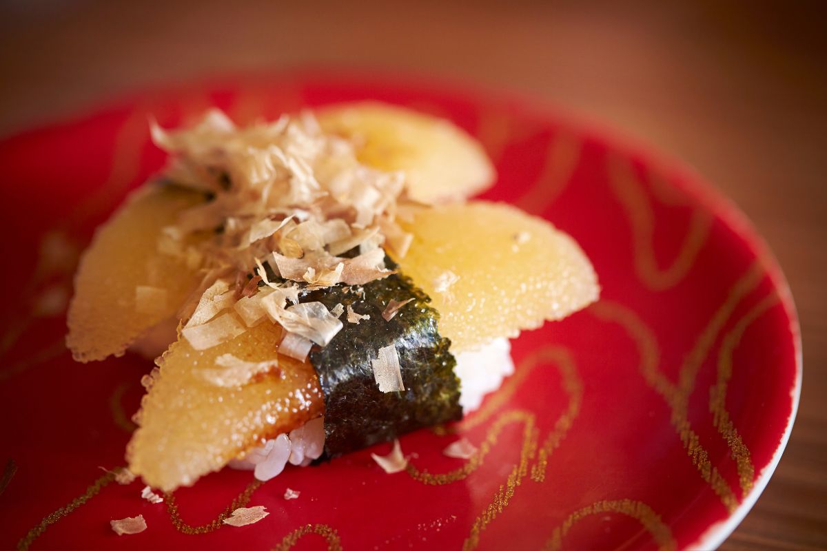 2. Kazunoko, Harapan Keturunan Melimpah