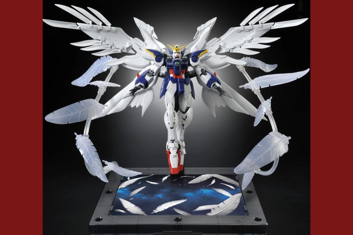 3. RG 1/144 Wing Gundam Zero EW Expansion Effect Unit "Seraphim Feather"