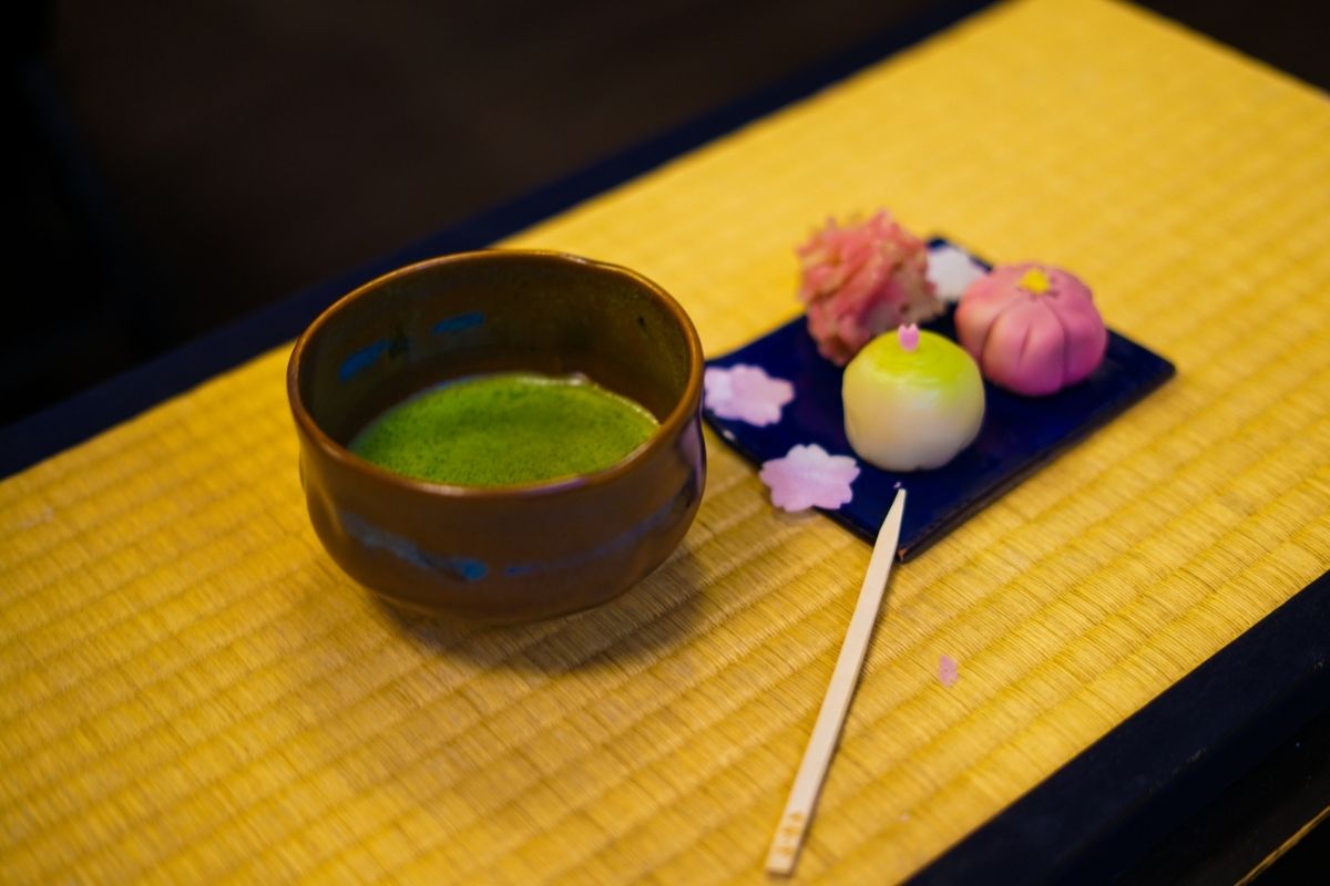 Cara Menikmati Wagashi Seperti di Jepang